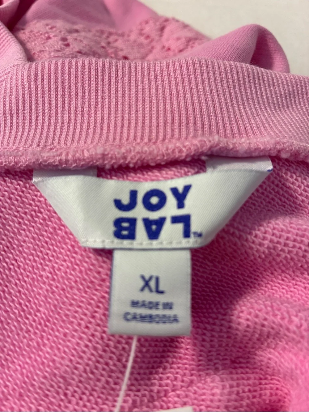NWT Joy Lab Pink Oversized V Neck Crochet Trim Pullover Sweatshirt Women’s XL